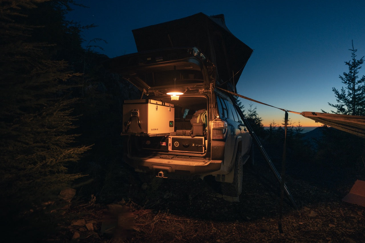 Conseils Pratiques pour Maîtriser la Cuisine en Bivouac : L’Art de Bien Manger en Pleine Nature