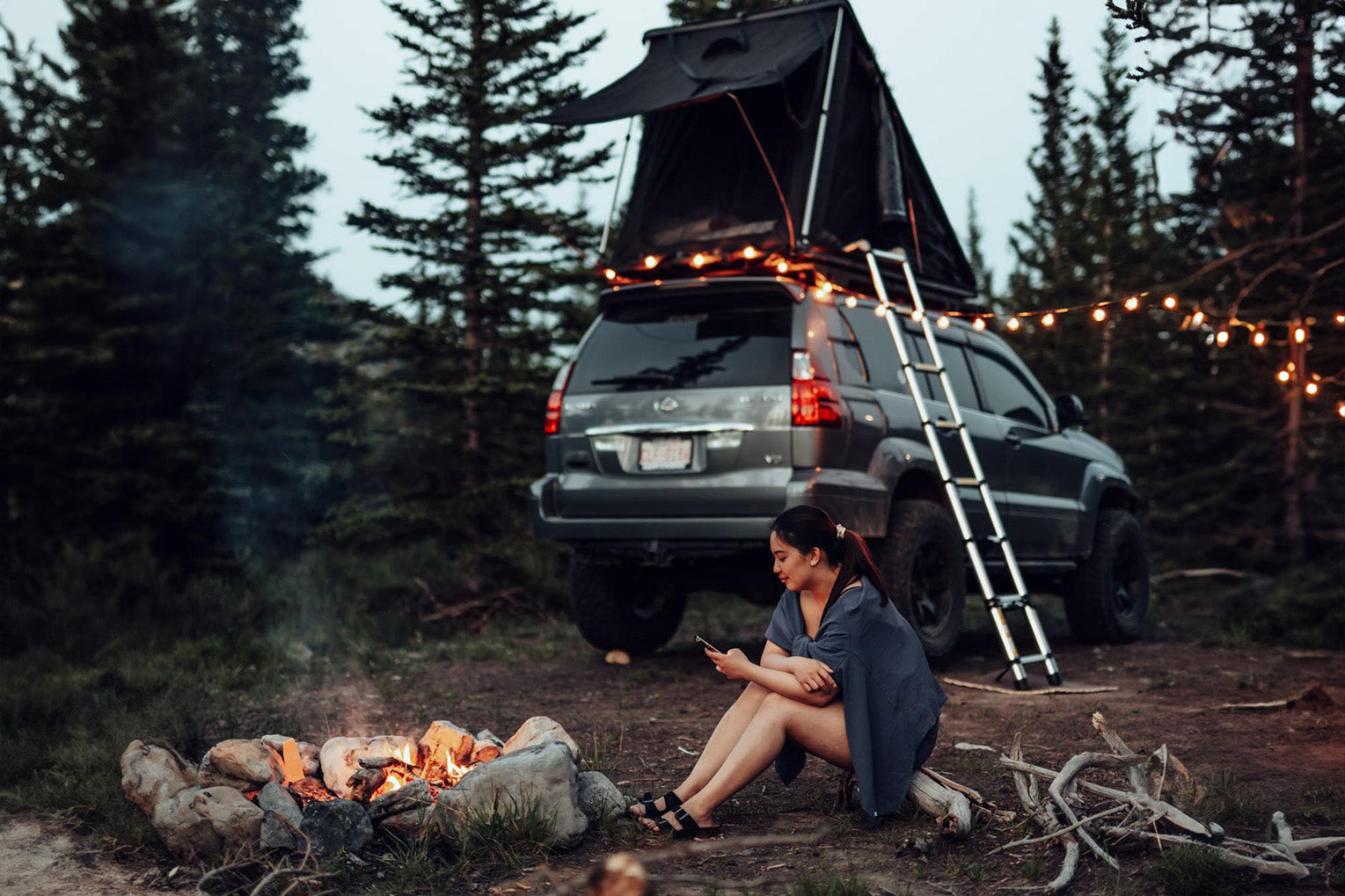 Comment Choisir le Spot Parfait pour Votre Prochaine Nuit en Tente de Toit ?