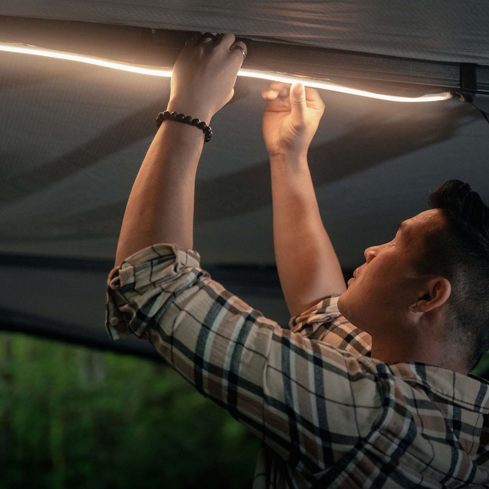 Auvent Autoportant 180°